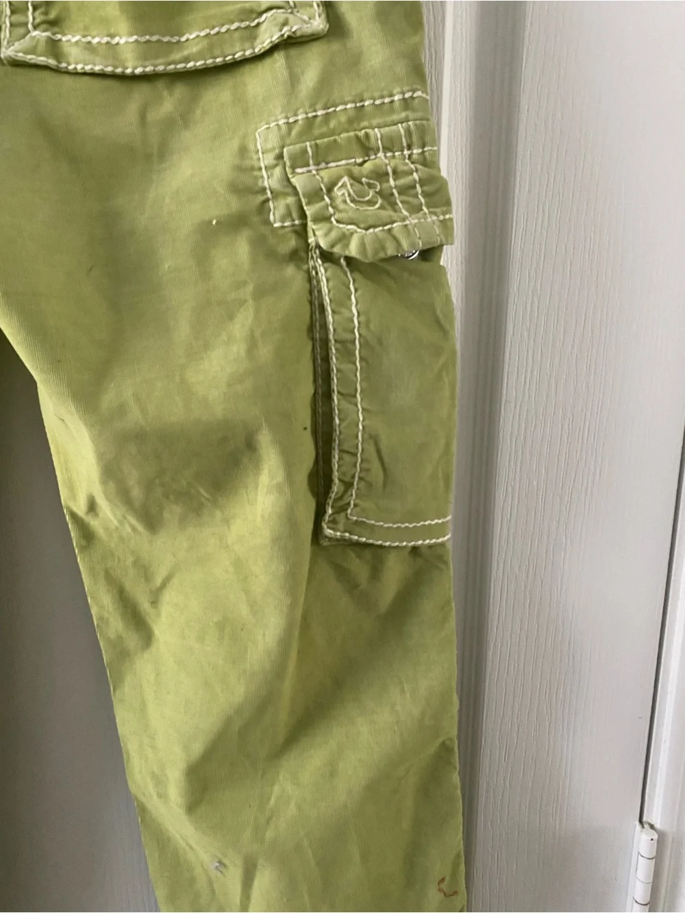 True Religion Y2K Relaxed Ace Cargo  Pants Kalamata Green Contrast Stitch 36